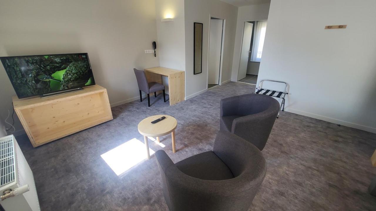 Le Castelet Hotell Le Mont-Dore Eksteriør bilde