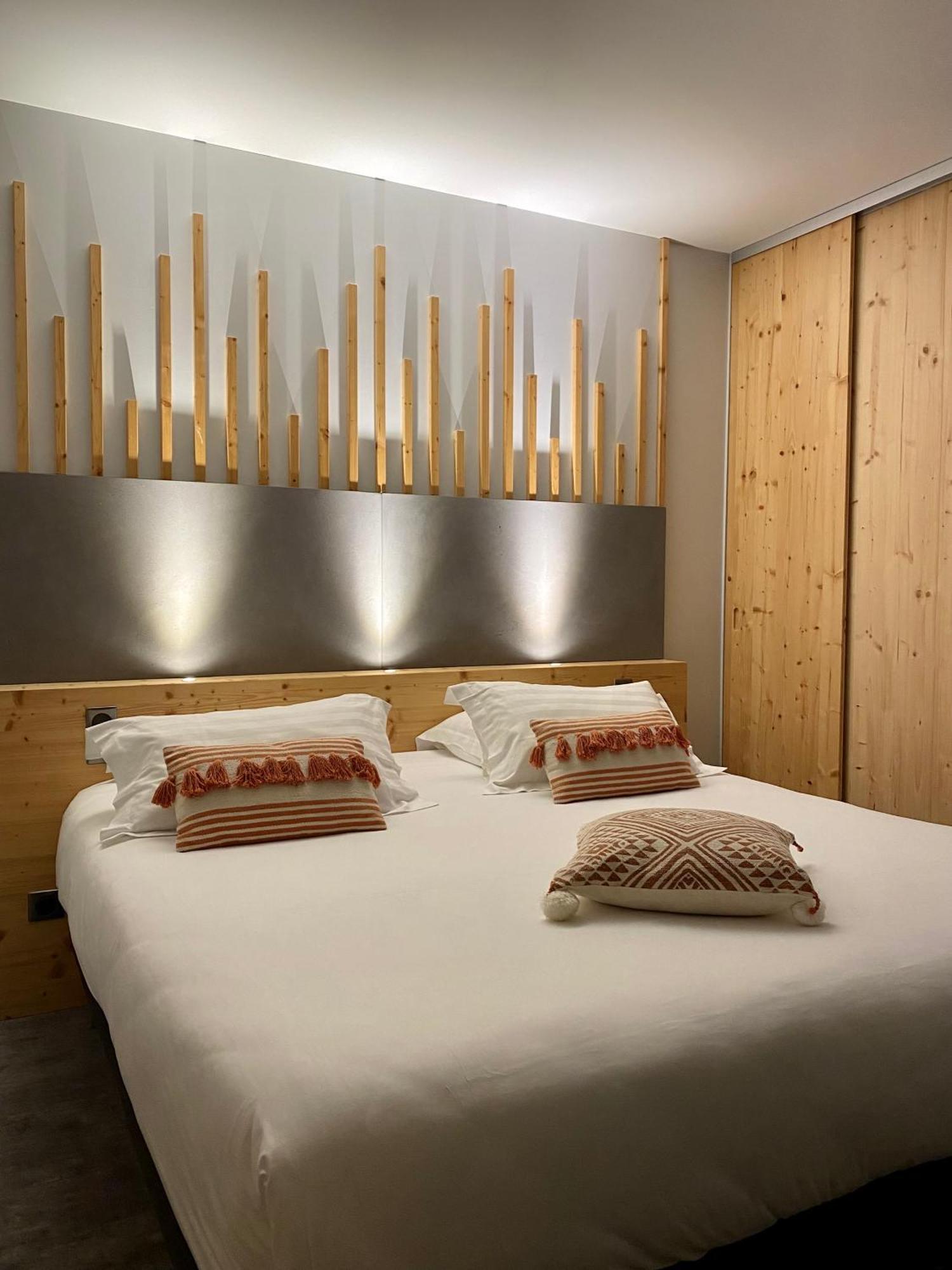 Le Castelet Hotell Le Mont-Dore Eksteriør bilde