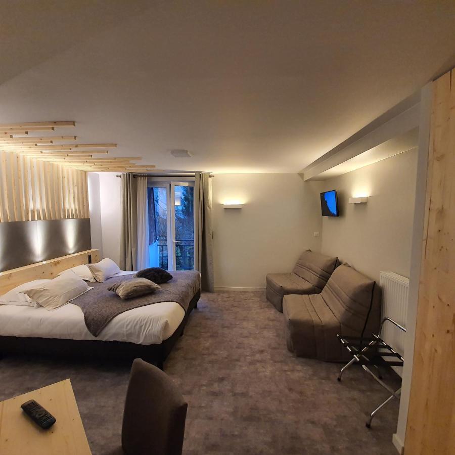 Le Castelet Hotell Le Mont-Dore Eksteriør bilde