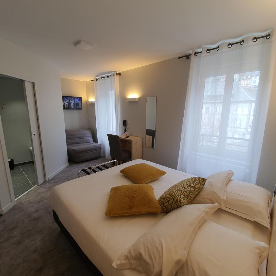 Le Castelet Hotell Le Mont-Dore Eksteriør bilde