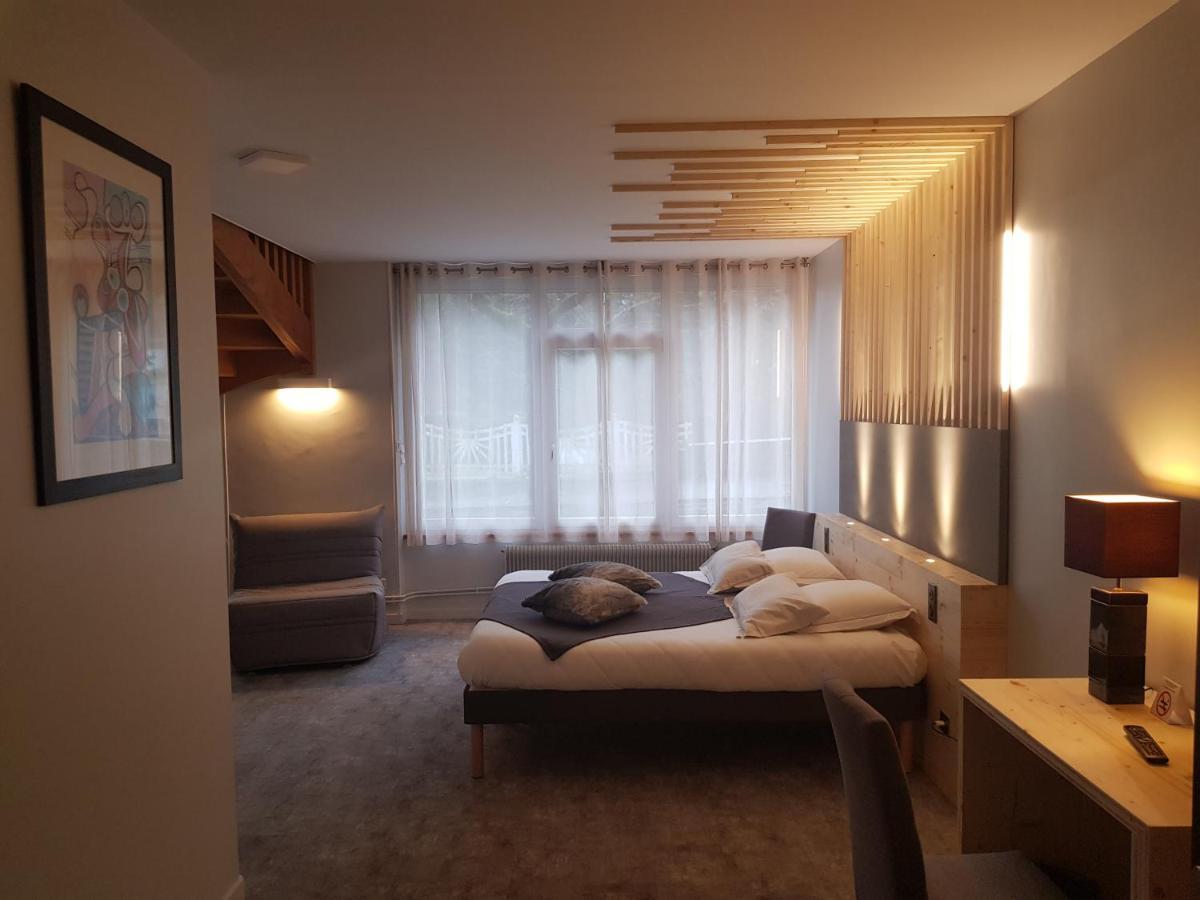Le Castelet Hotell Le Mont-Dore Eksteriør bilde